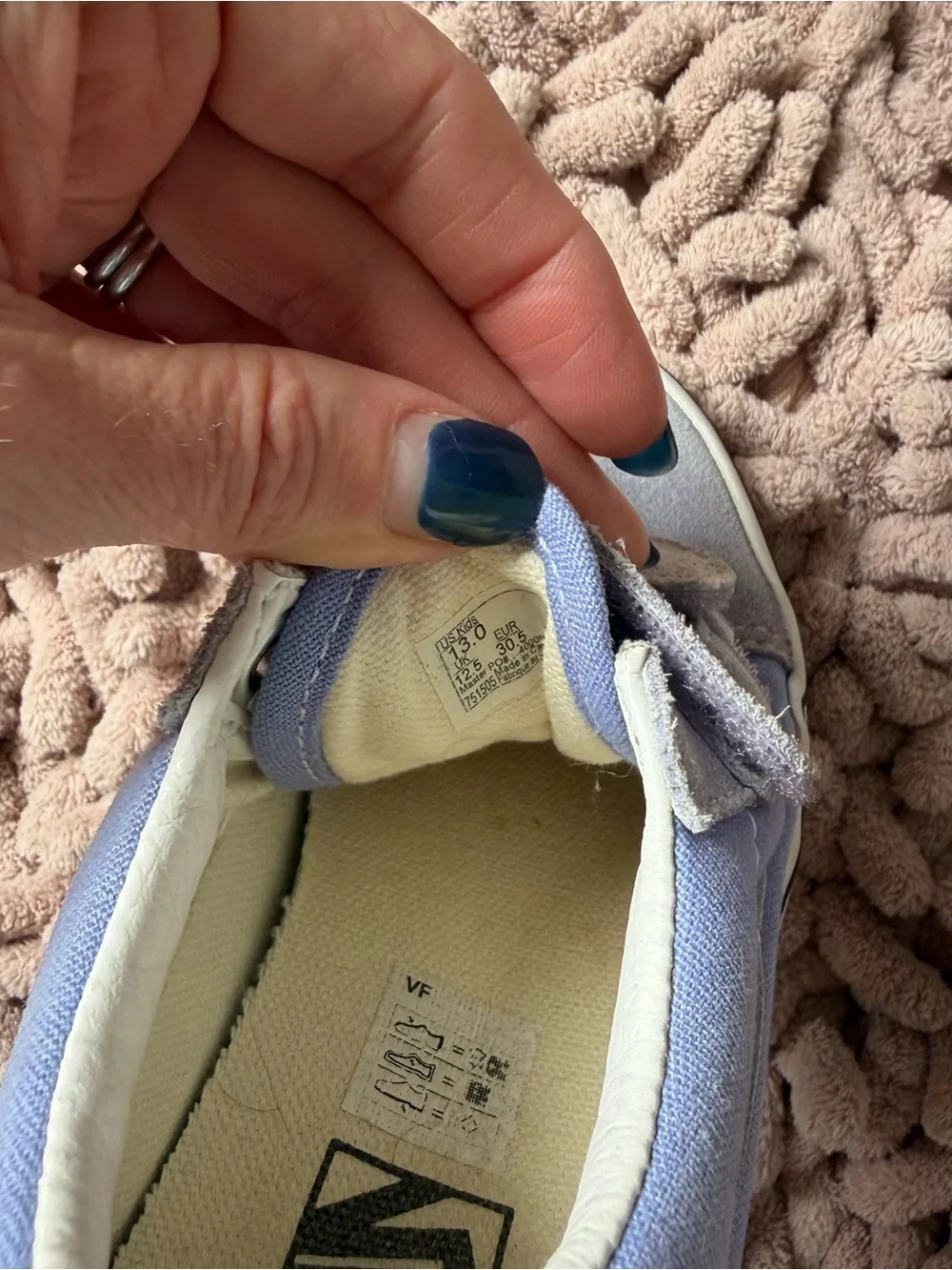 Vans Kids Lilac Velcro Old Skool Sneakers